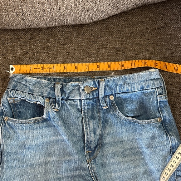 Good American Straight Leg Jeans in Blue size 0 25” waist - Picture 6 of 7